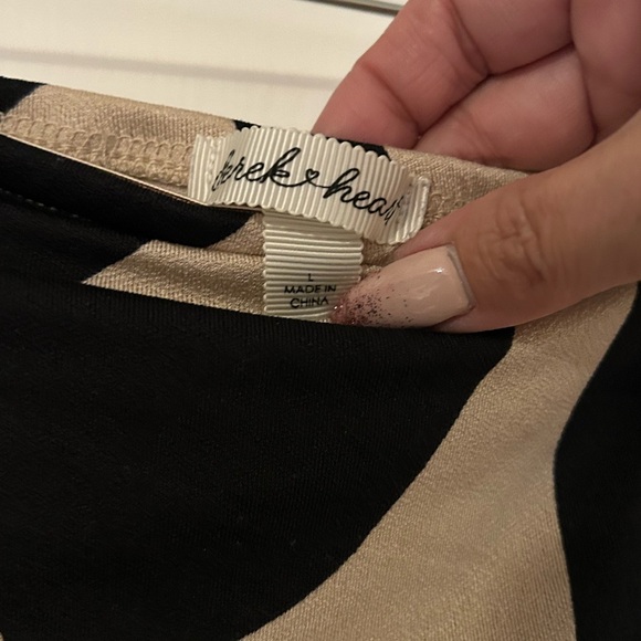 BOGO NWOT Chic Black and Tan Romper - Picture 2 of 2